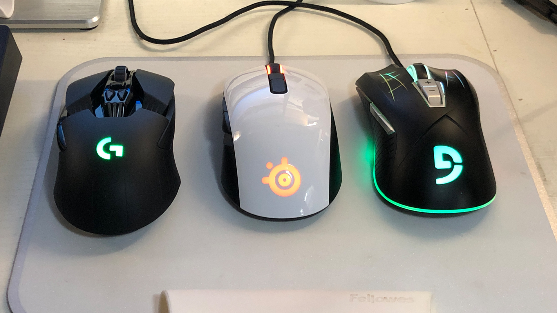 轻盈灵动挥洒自如赛睿rival106游戏鼠标评测