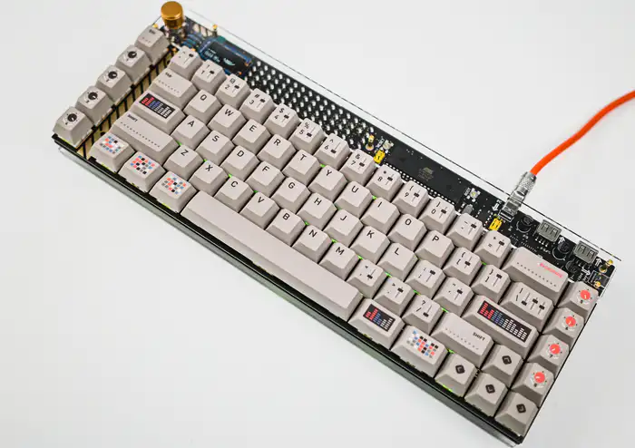Lele76 Y2K x MV Synth 热插拔客制化机械键盘- zFrontier 装备前线