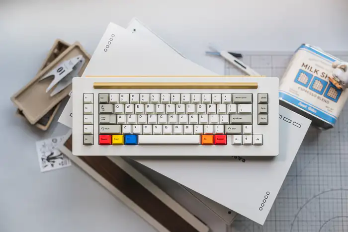 MM Studio Class-65 V3 复古客制化机械键盘套件- zFrontier 装备前线