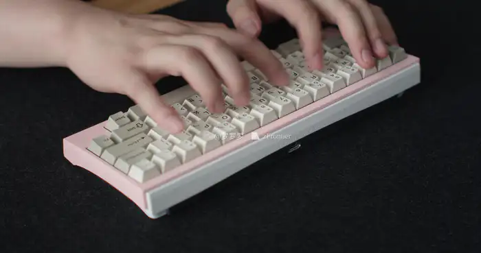 Supernova 60 | 一把设计精巧的玩具- zFrontier 装备前线