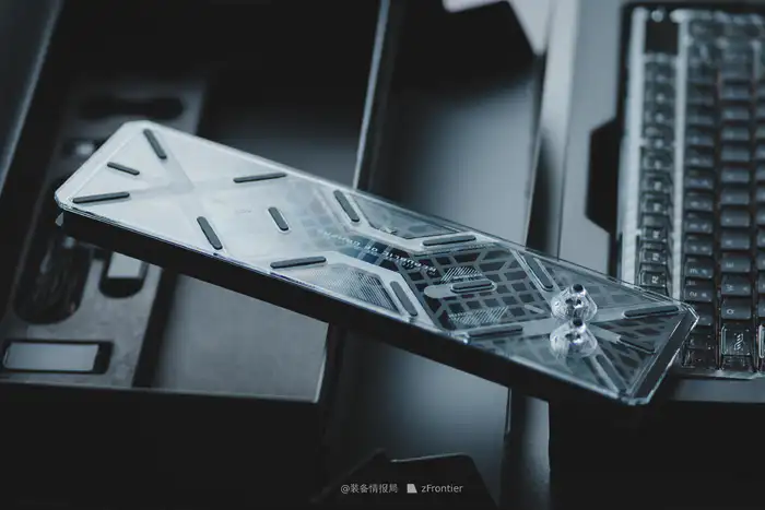 夜想10 怪物/畸型 ROG 夜魔Extreme Special Edition 开箱分享- zFrontier 装备前线