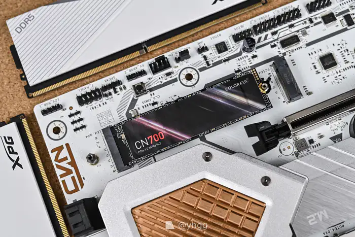 国产固态新选择——七彩虹CN700 PCIe4.0 固态硬盘开箱简测- zFrontier
