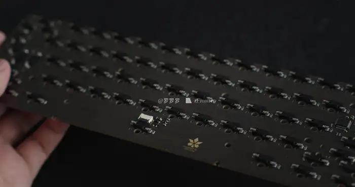 Supernova 60 | 一把设计精巧的玩具- zFrontier 装备前线
