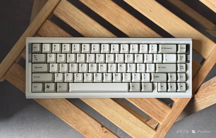 DCS Intro beige & Matrix NOOS - zFrontier 装备前线