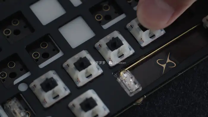 Supernova 60 | 一把设计精巧的玩具- zFrontier 装备前线