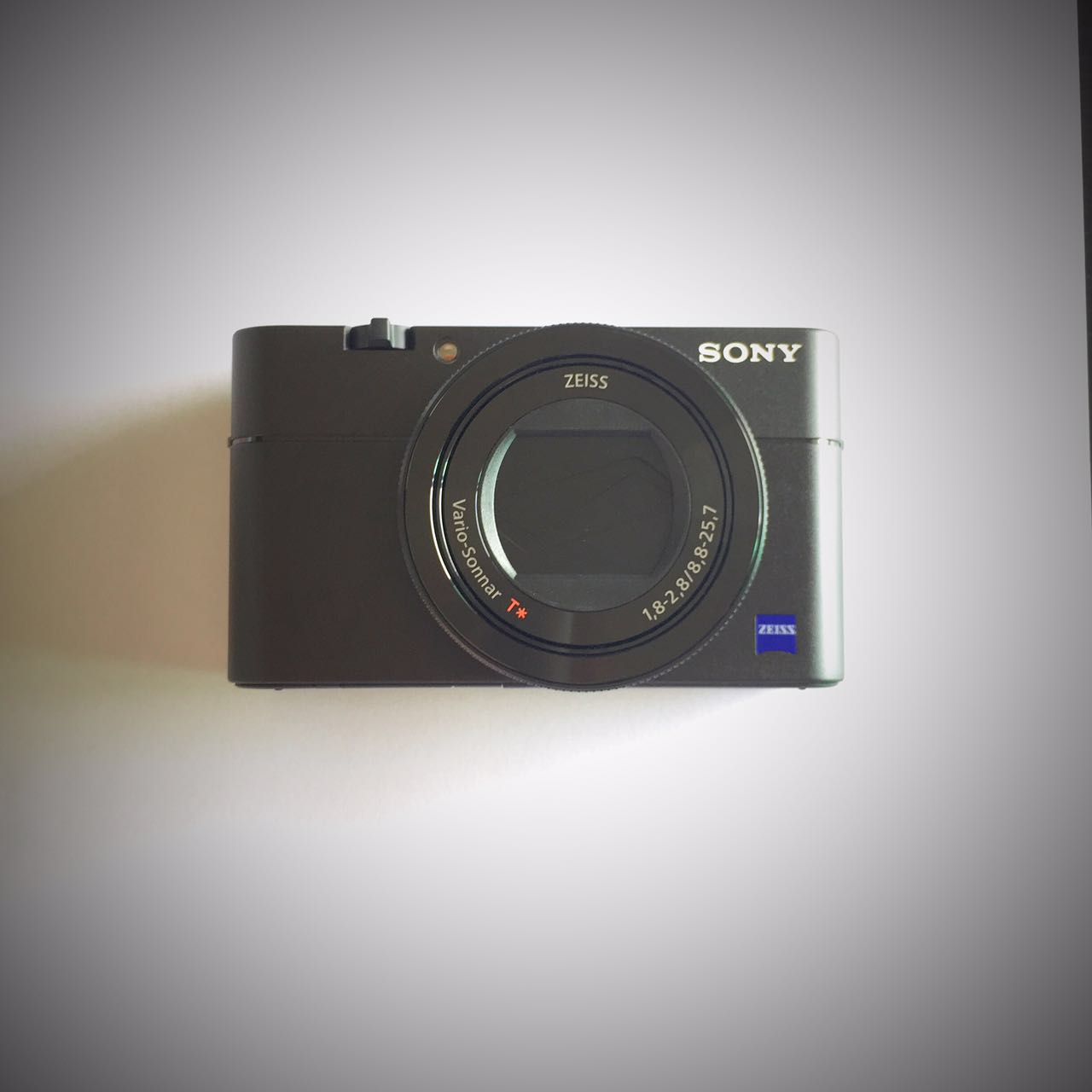 两天拔草,正式入坑 —— sony rx100 m5 开箱 - zfrontier 装备前线