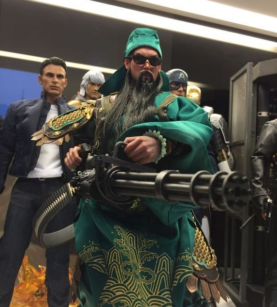 哪里有这个关二爷与加特林