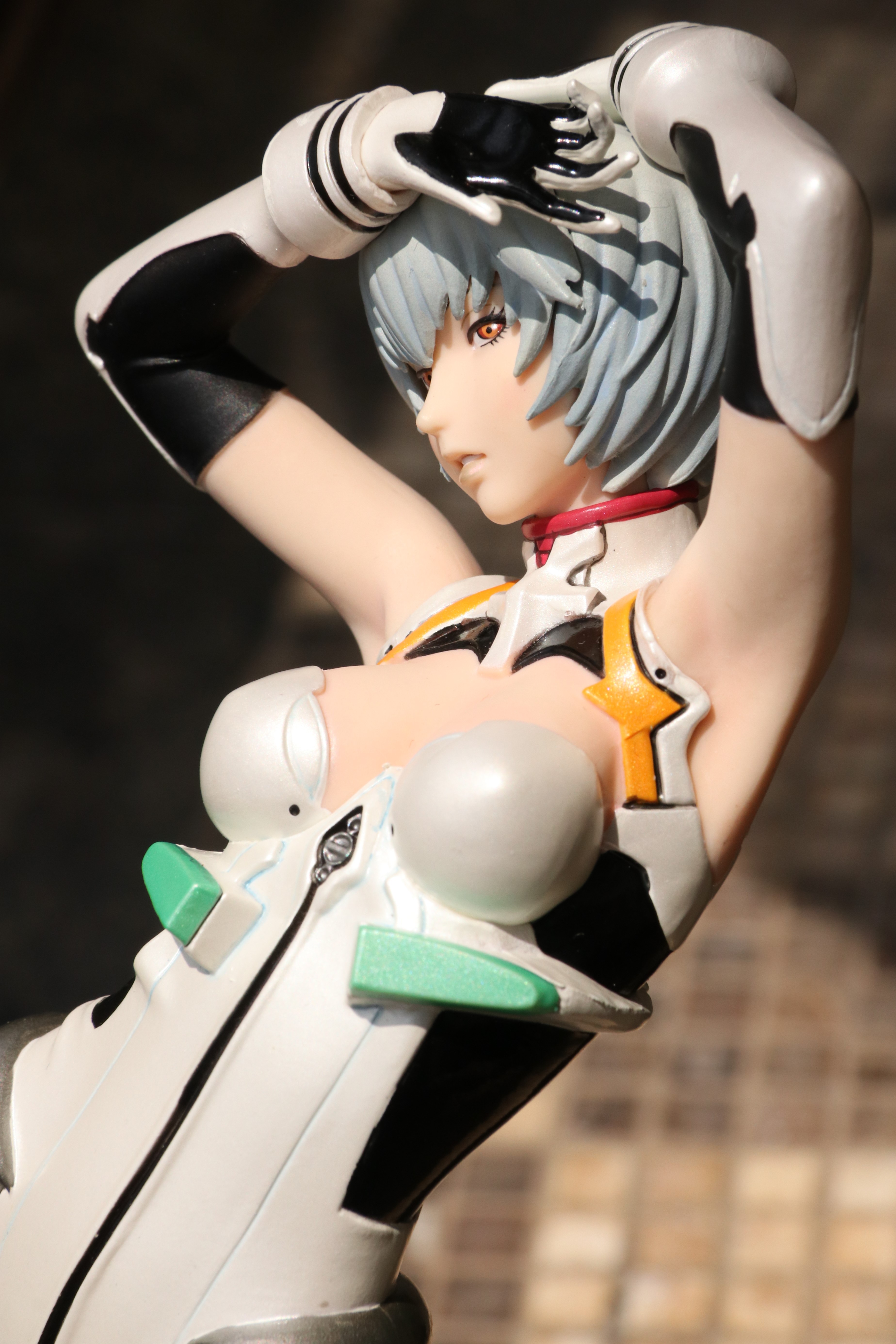 山下俊也笔下的绫波丽