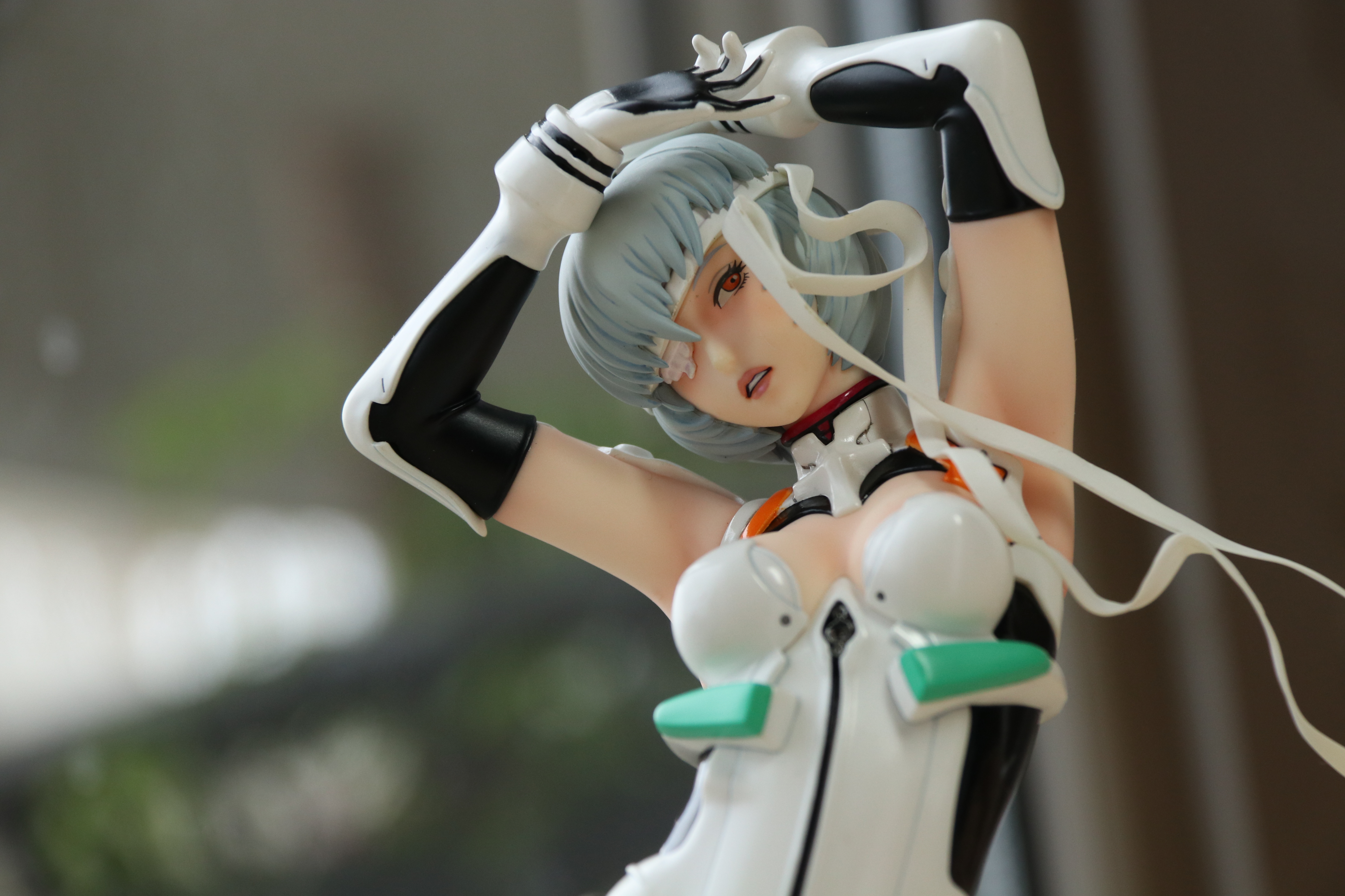 山下俊也笔下的绫波丽