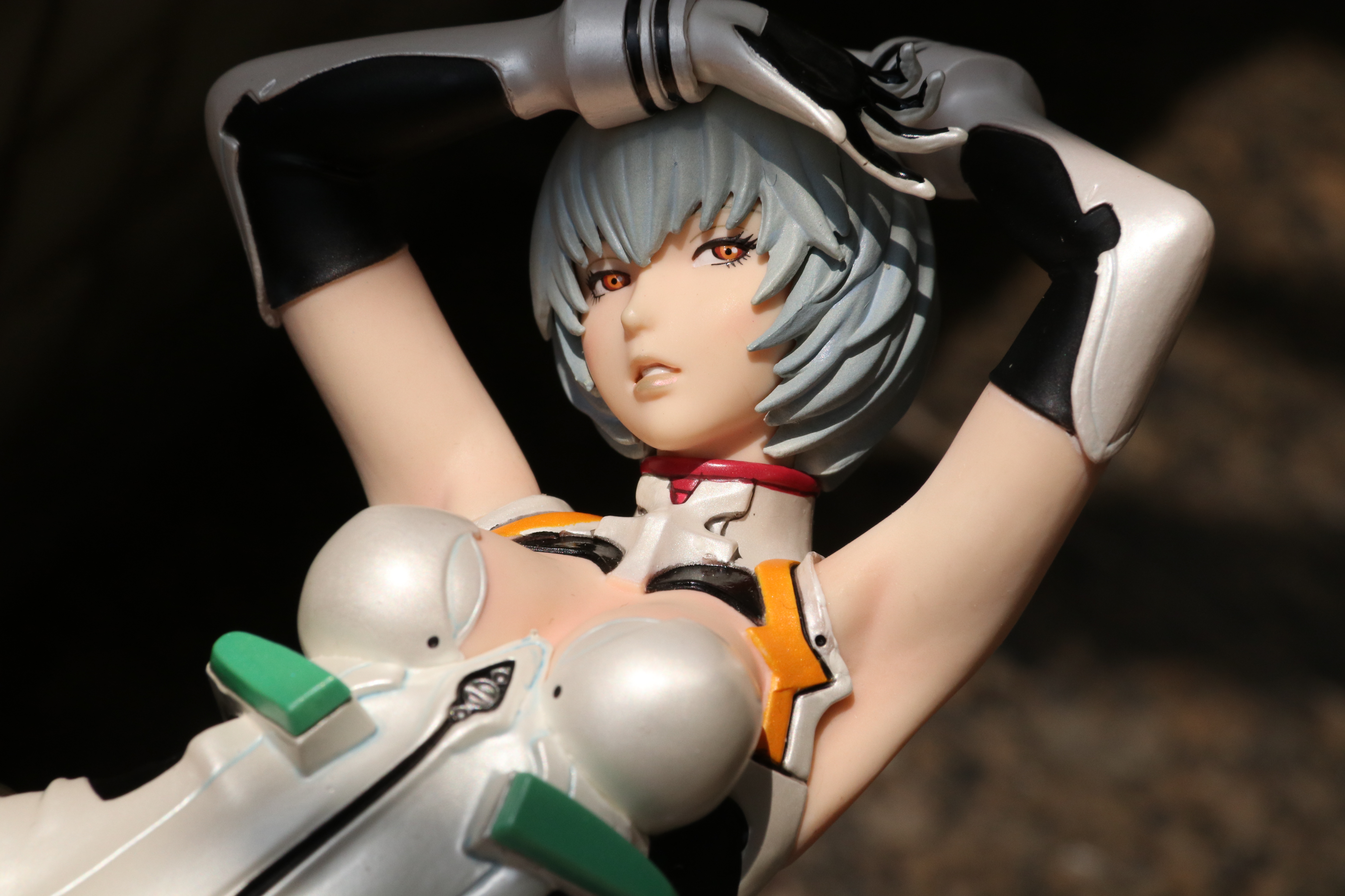 山下俊也笔下的绫波丽