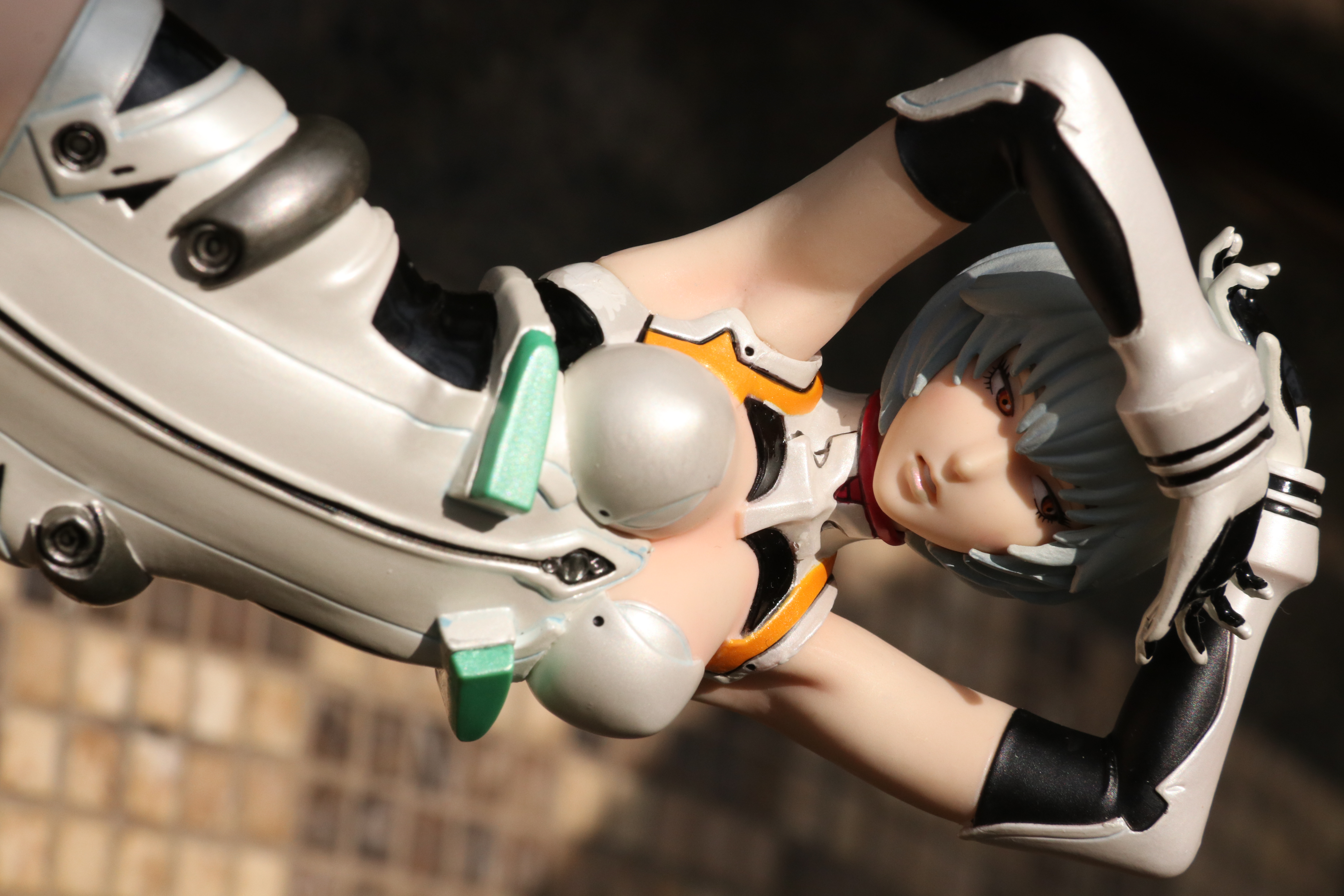 山下俊也笔下的绫波丽