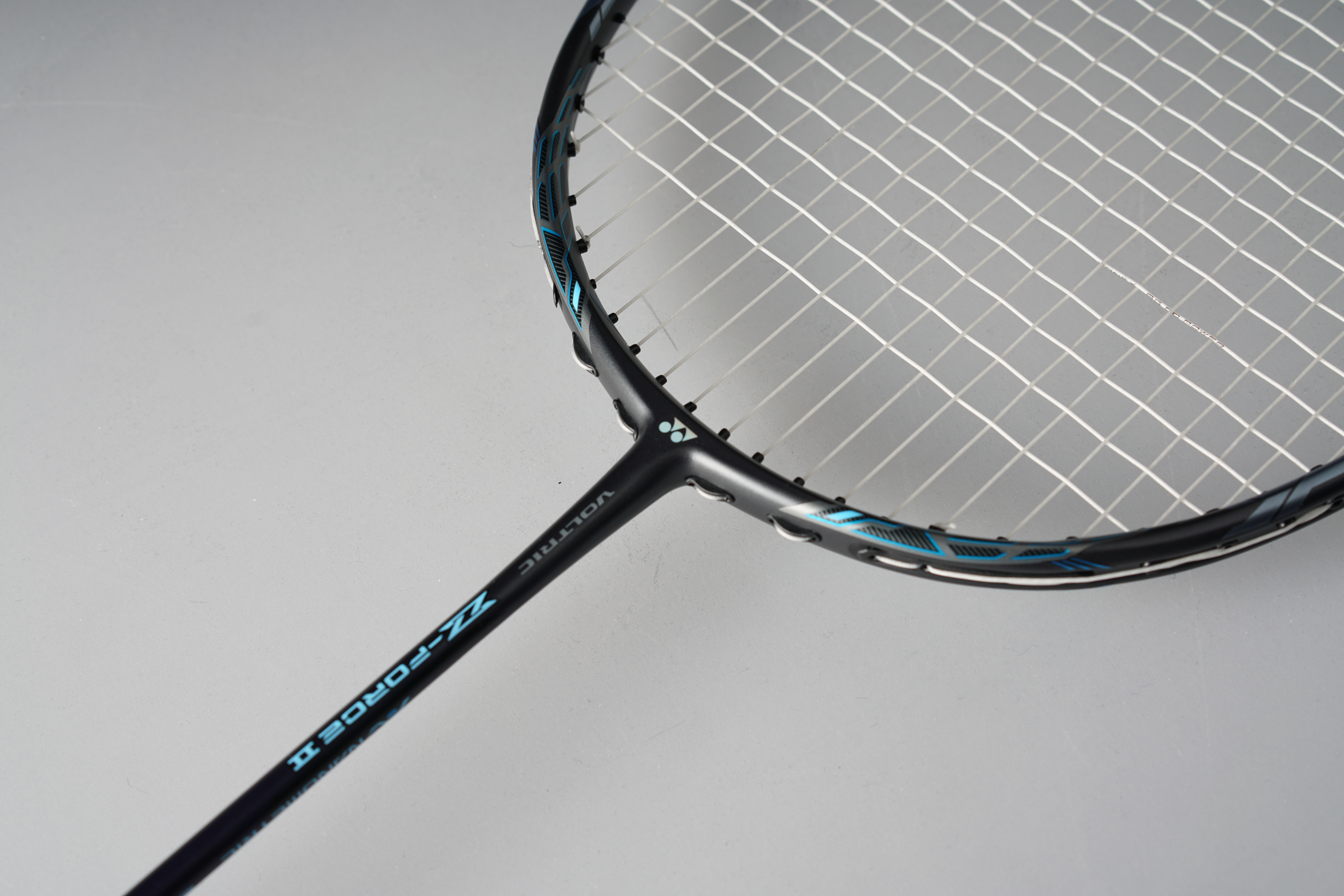 拉吊选手,双打也蛮好的弓箭系列在双刃出来之前一直算是yy的顶梁柱,买