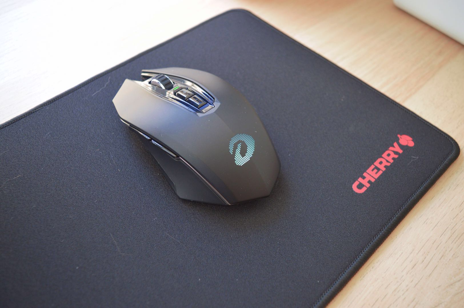 达尔优鼠标签到