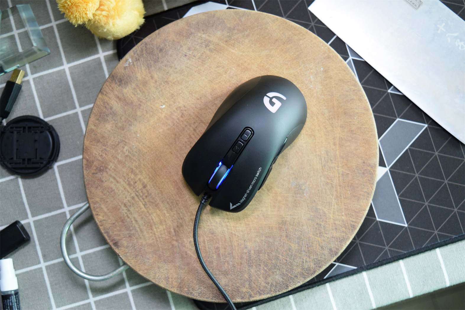 百元鼠标也要有黑科技加持富勒g90pro光磁微动点评