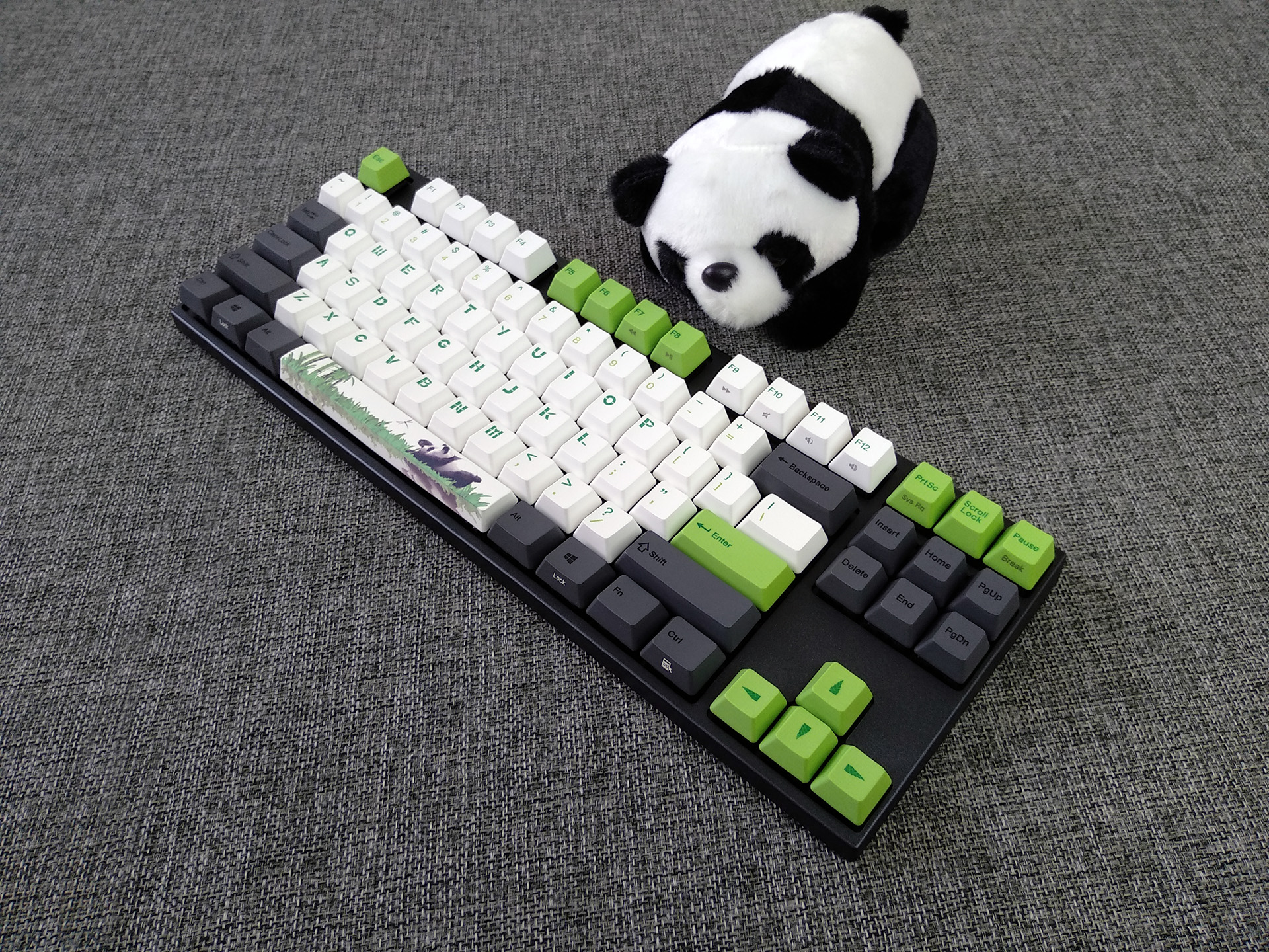 varmilo阿米洛va87m熊猫机械键盘开箱
