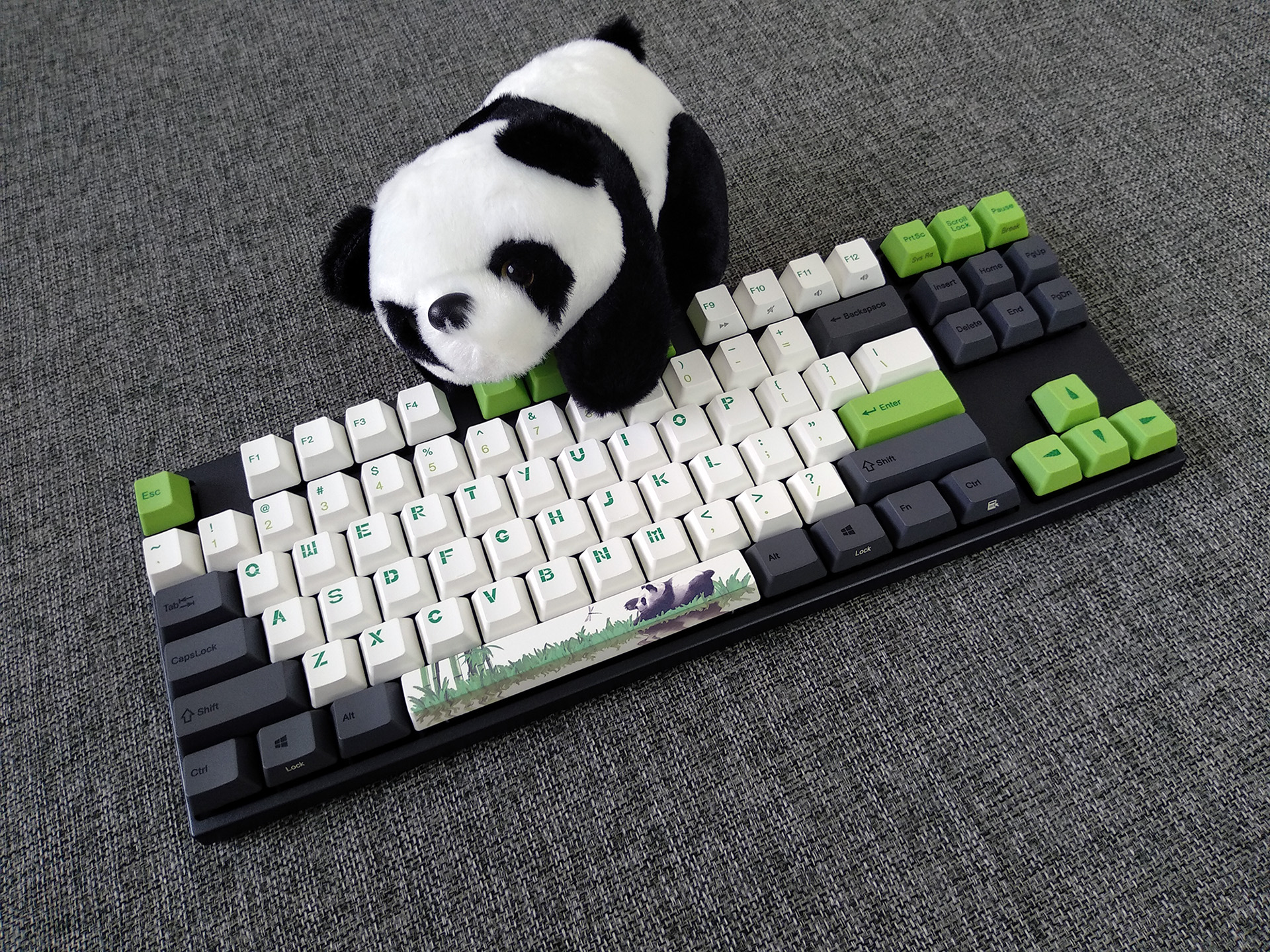 varmilo阿米洛va87m熊猫机械键盘开箱