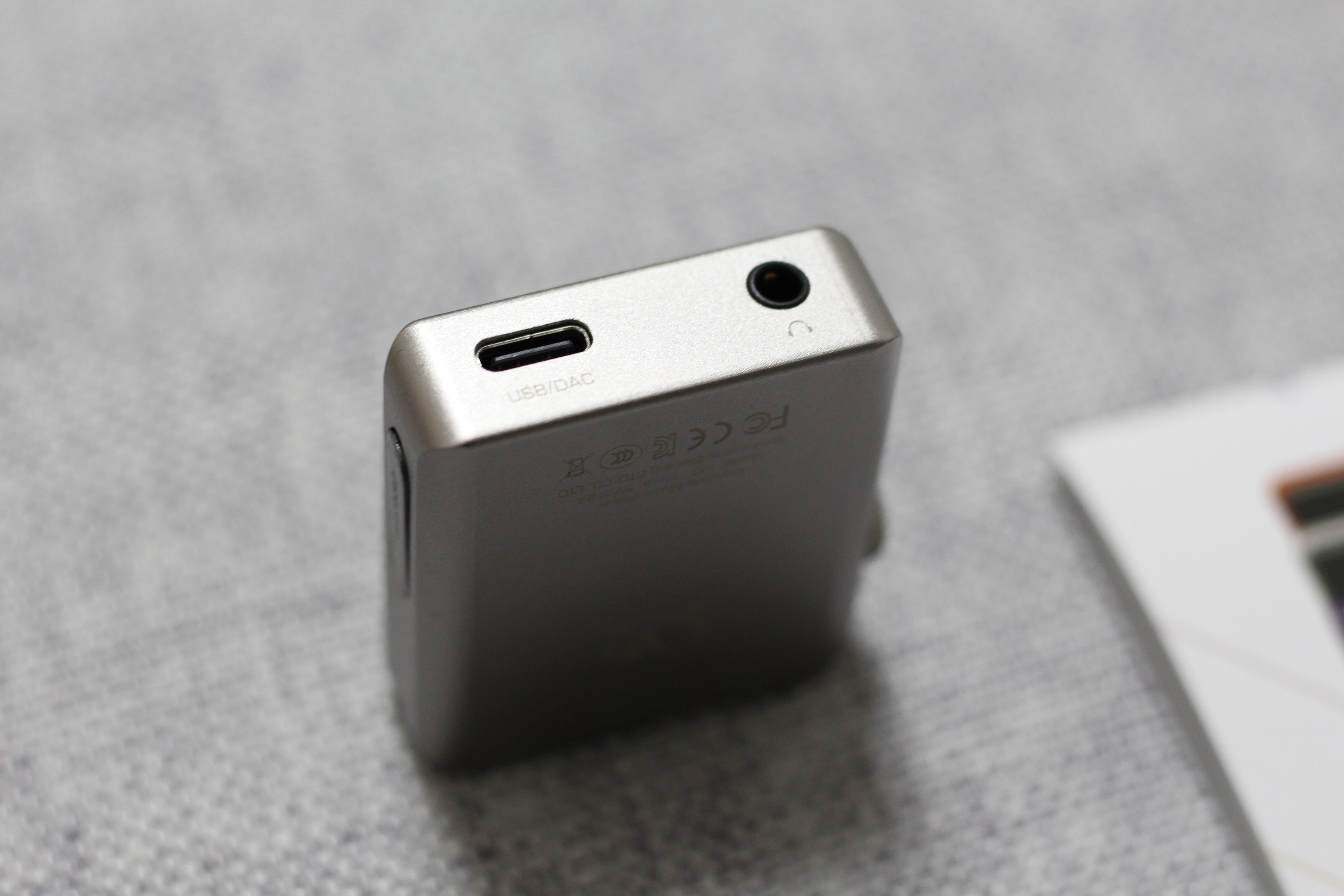 高级mp3山灵m0开箱