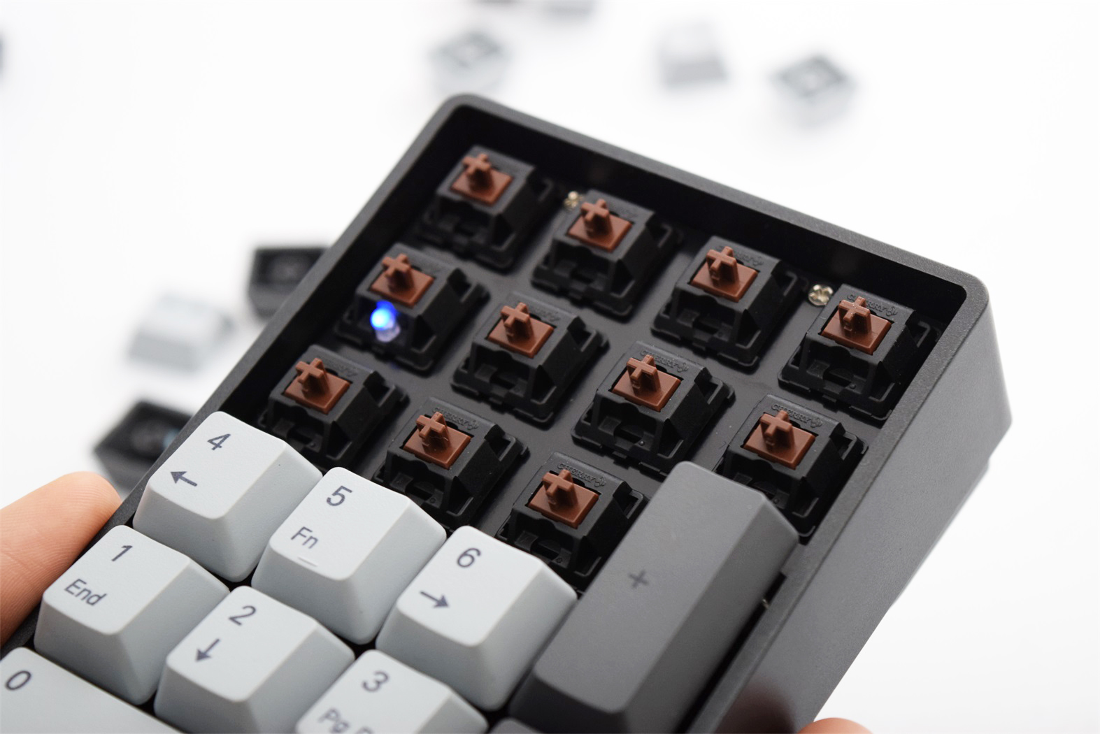 告别一指禅键盘新搭档阿米洛vb21m蓝牙数字键盘