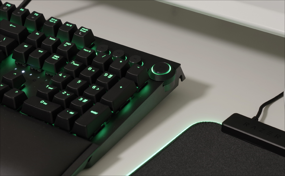 雷蛇blackwidowelite图赏