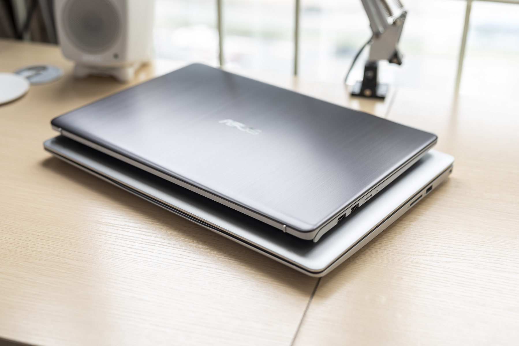 大学生的第一台笔记本华硕灵耀s2代轻薄本