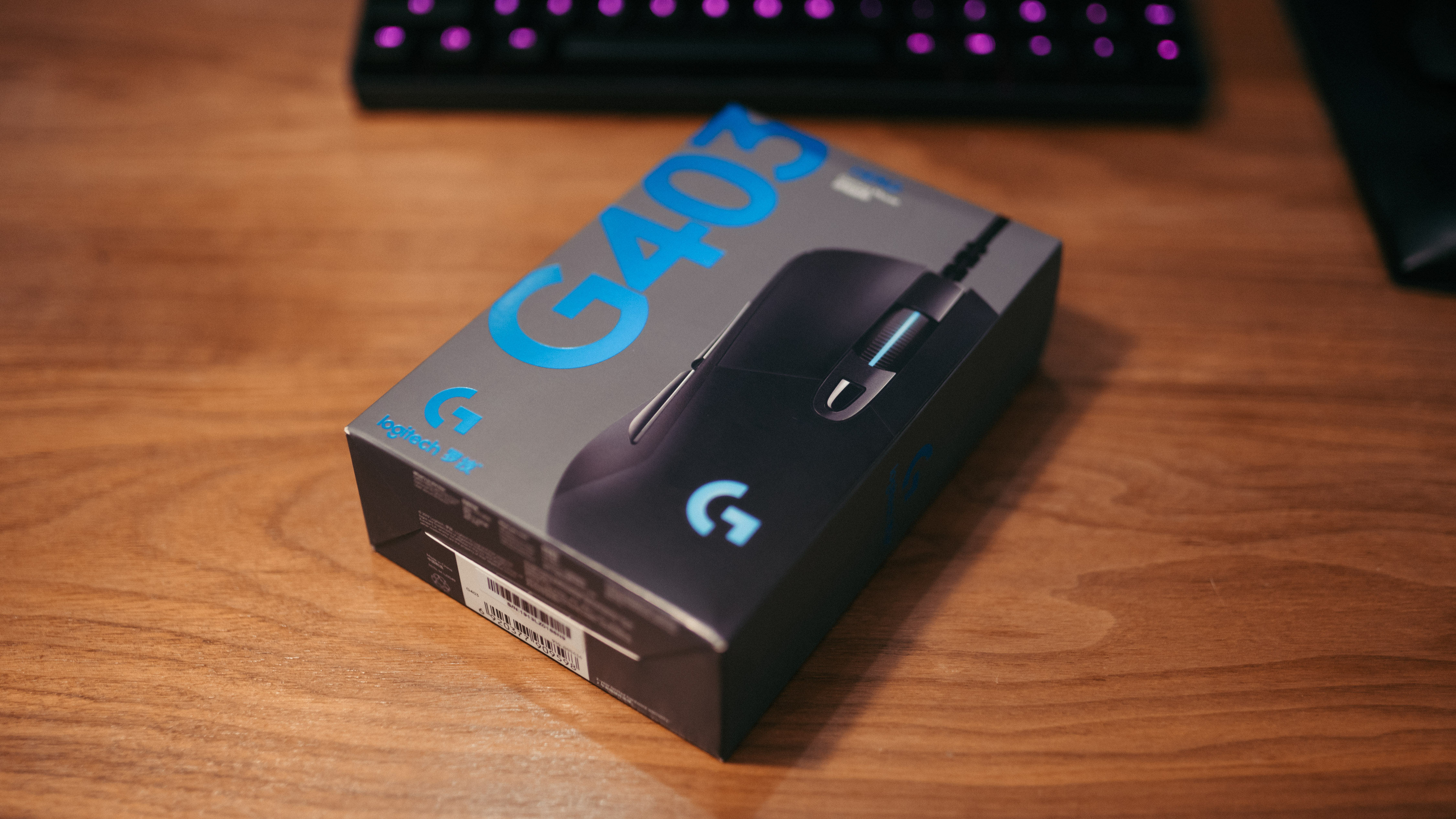 Logitech G403 Hero的一个简单开箱 Zfrontier 装备前线