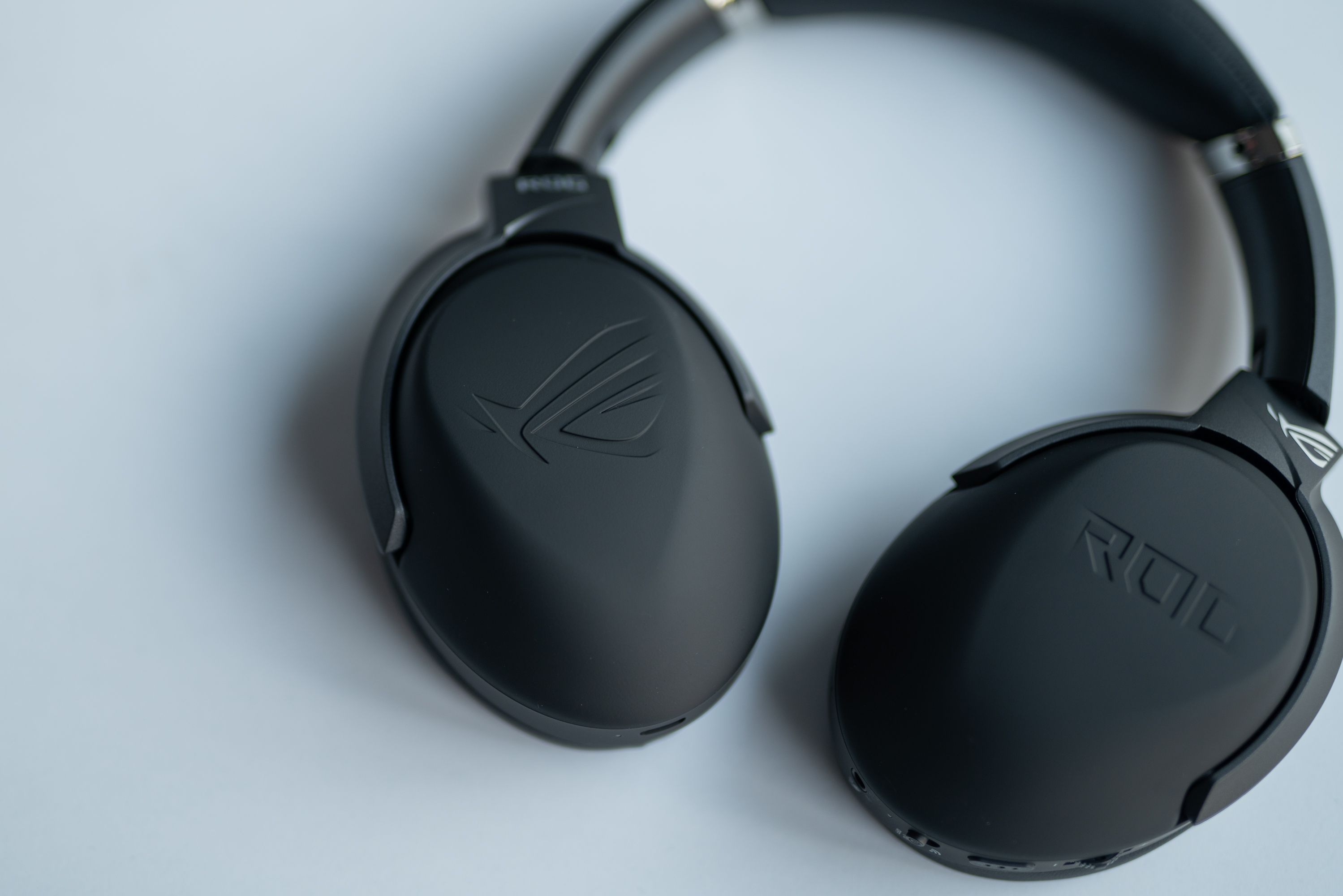 4g无线设备,rog 风行 go无线耳机可以直接在智能手机,switch等移动端