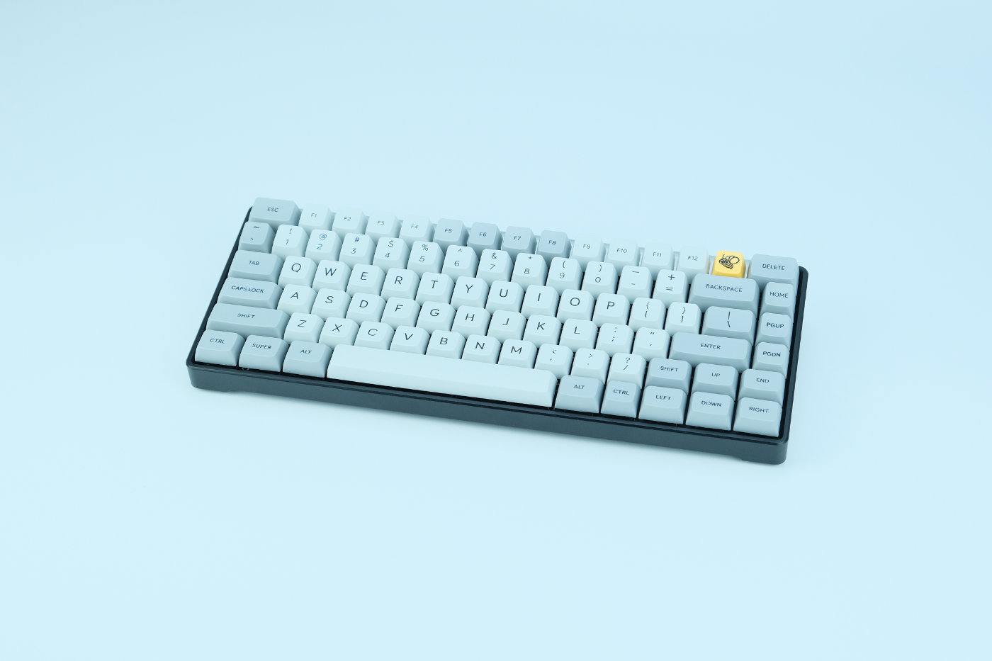 打造一把75布局82键的主力机械键盘race2优联改造