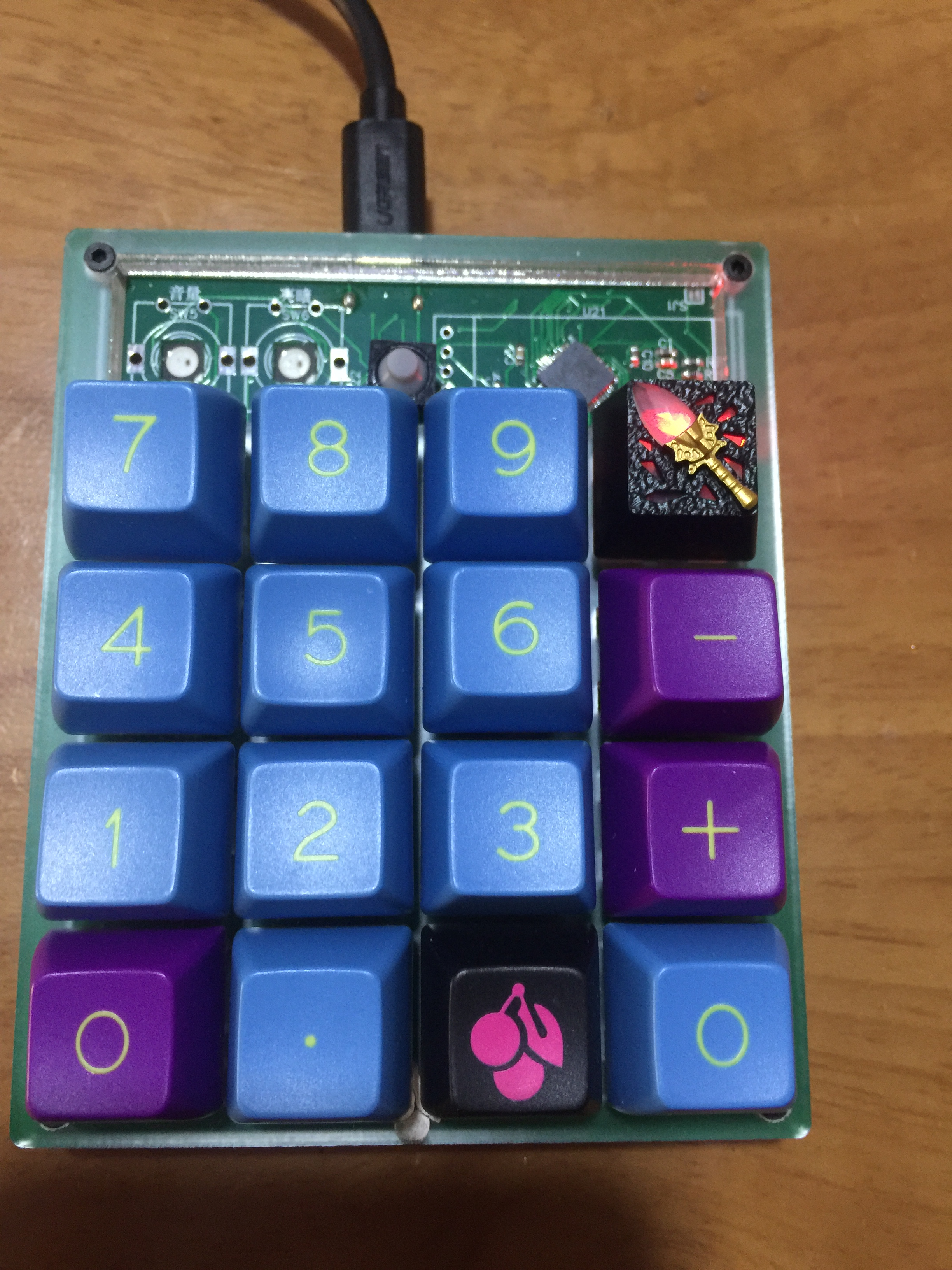 typec31qfn44atmega32u4数字键盘更新v11