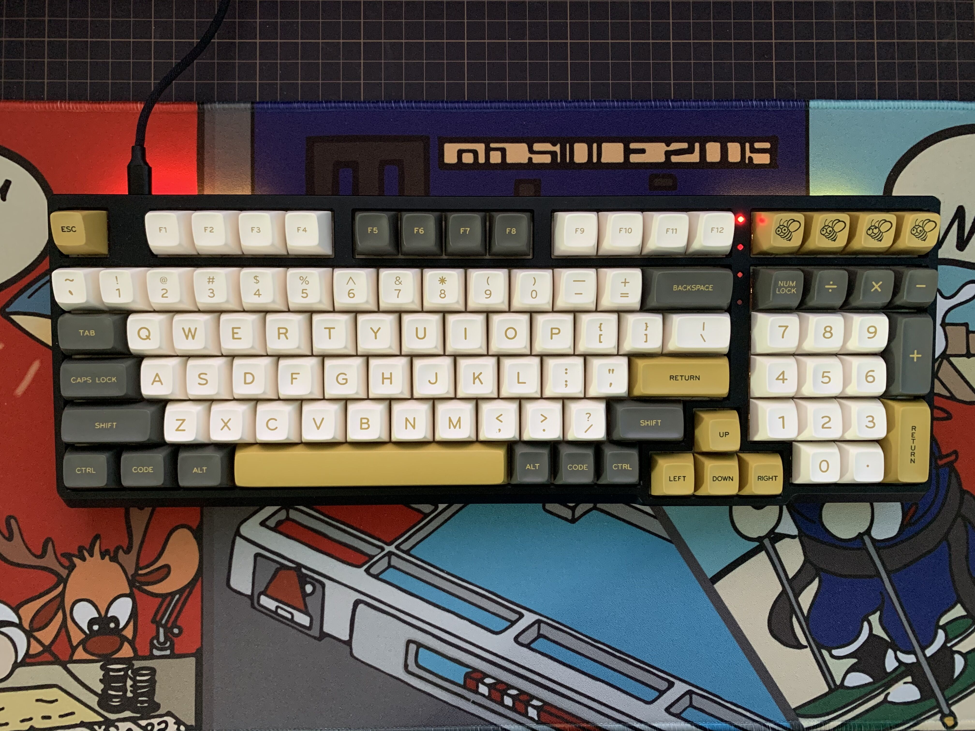 melgeek白微光黑微光键帽