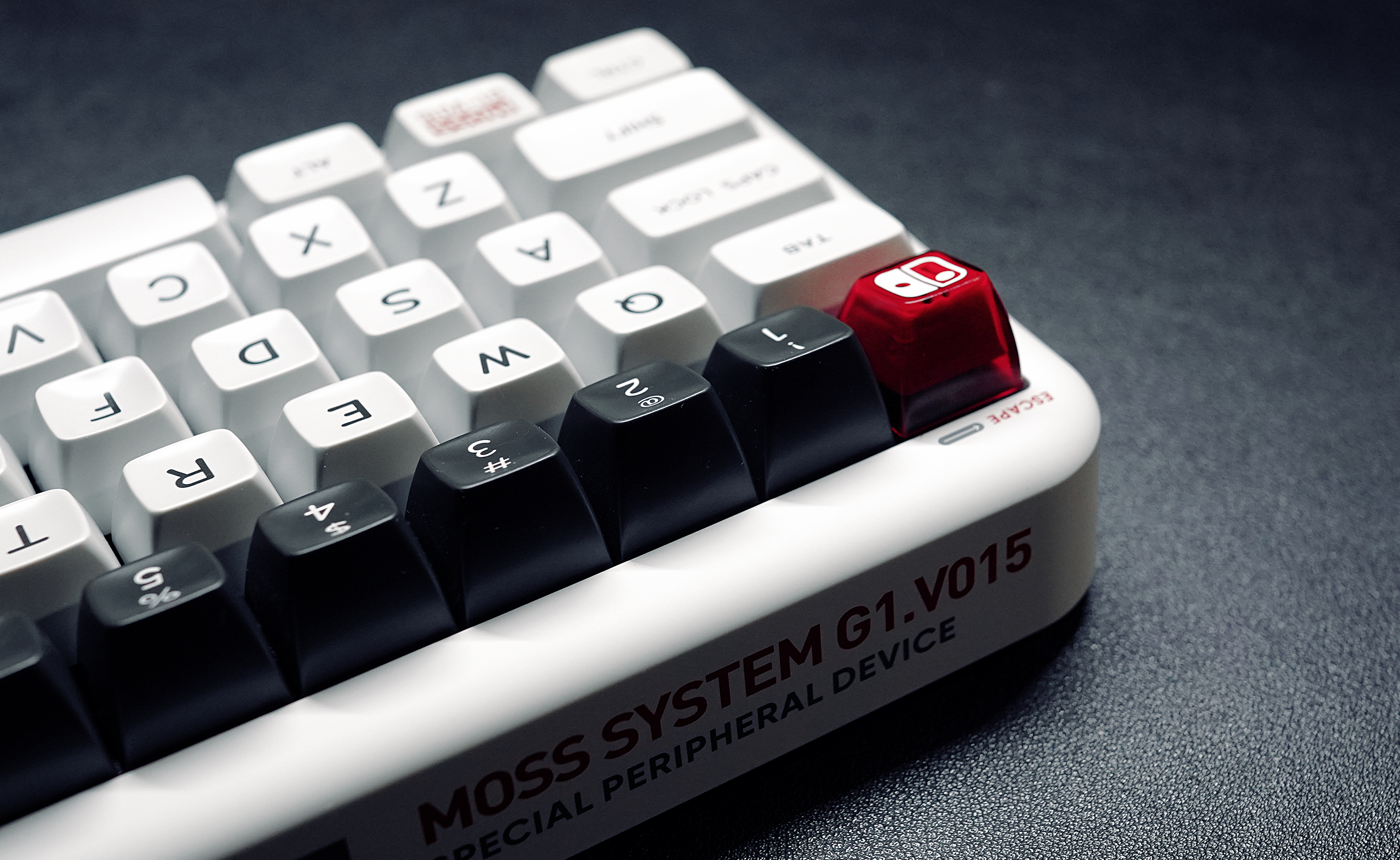 moss systems G1.V015 メカニカルキーボード 赤軸 - PC周辺機器