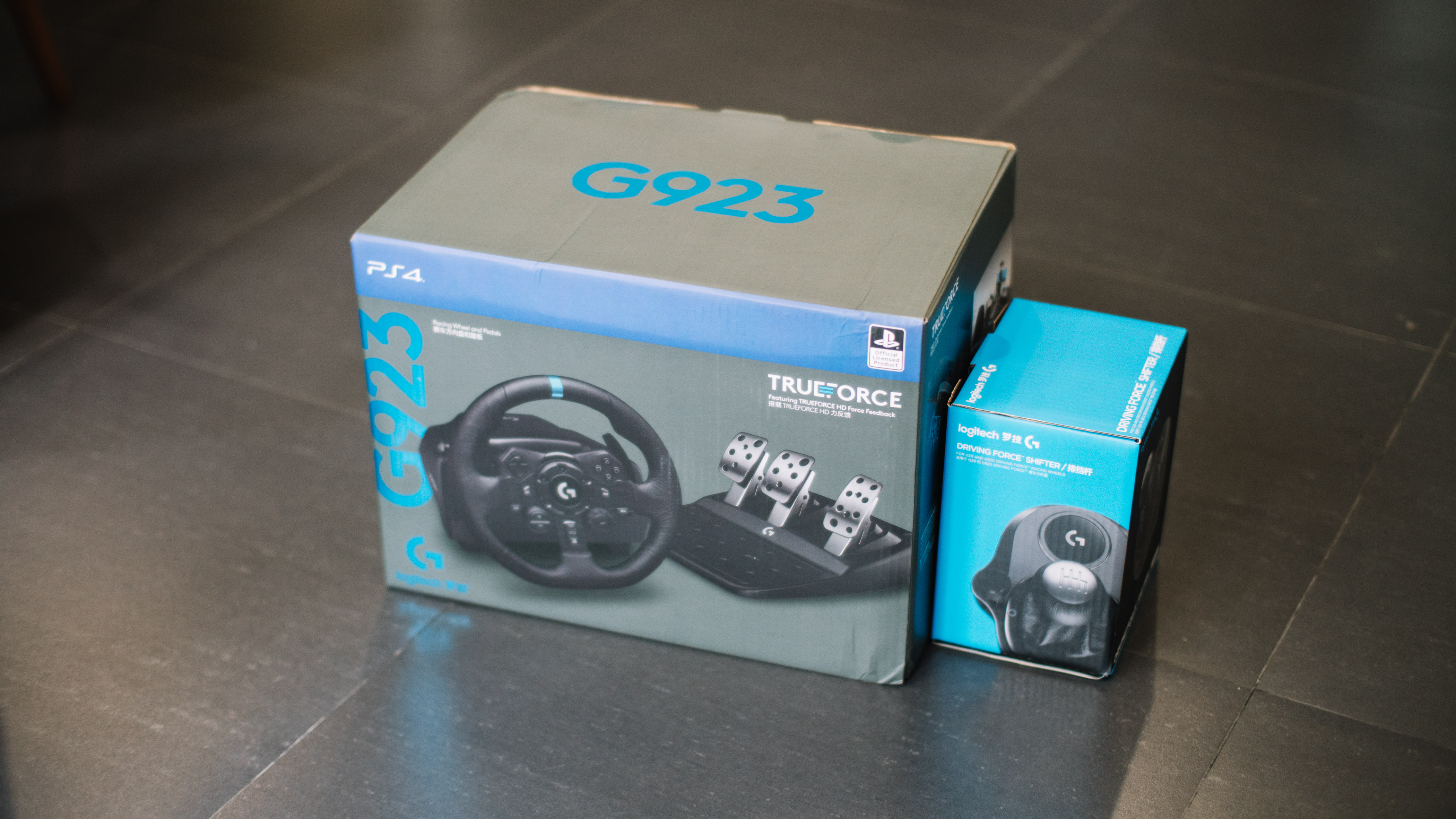 罗技g923开箱恰到好处的升级