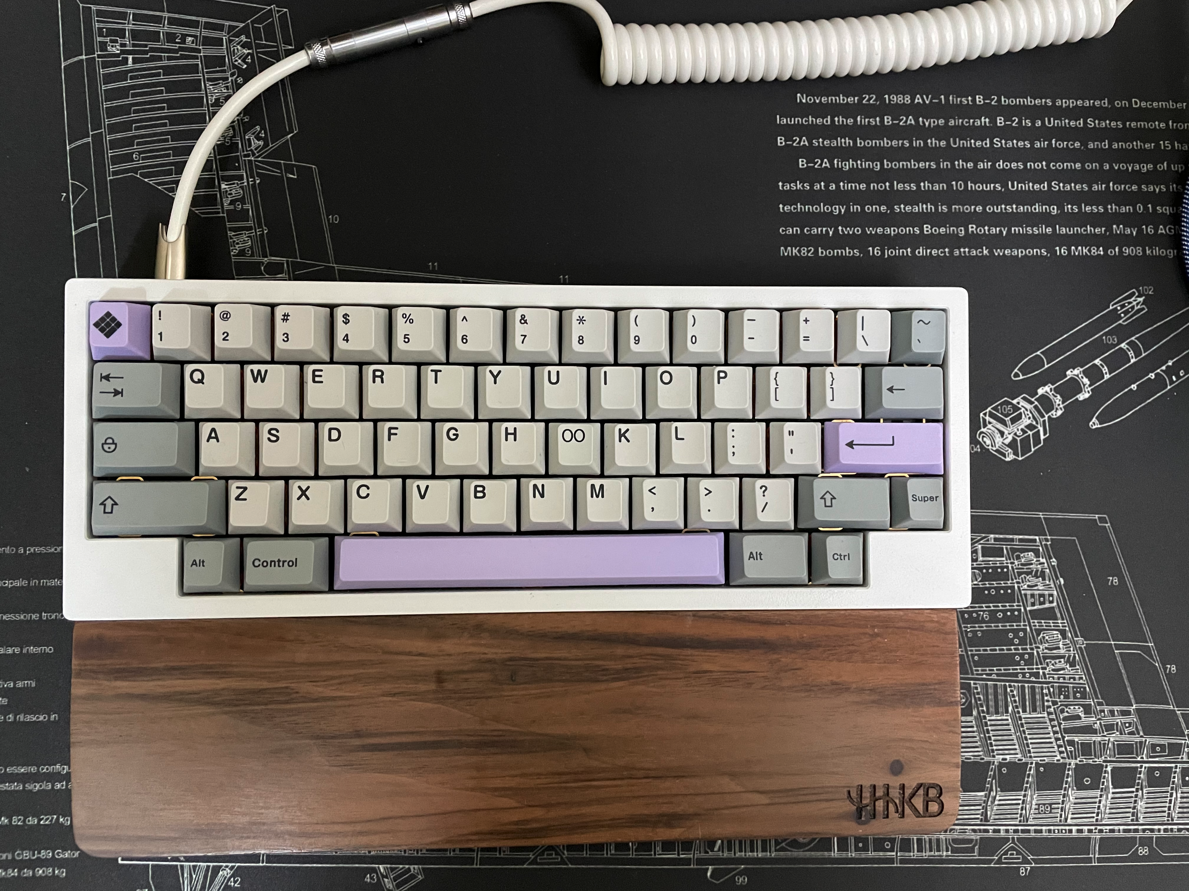 打卡一个白色HHKB - zFrontier 装备前线