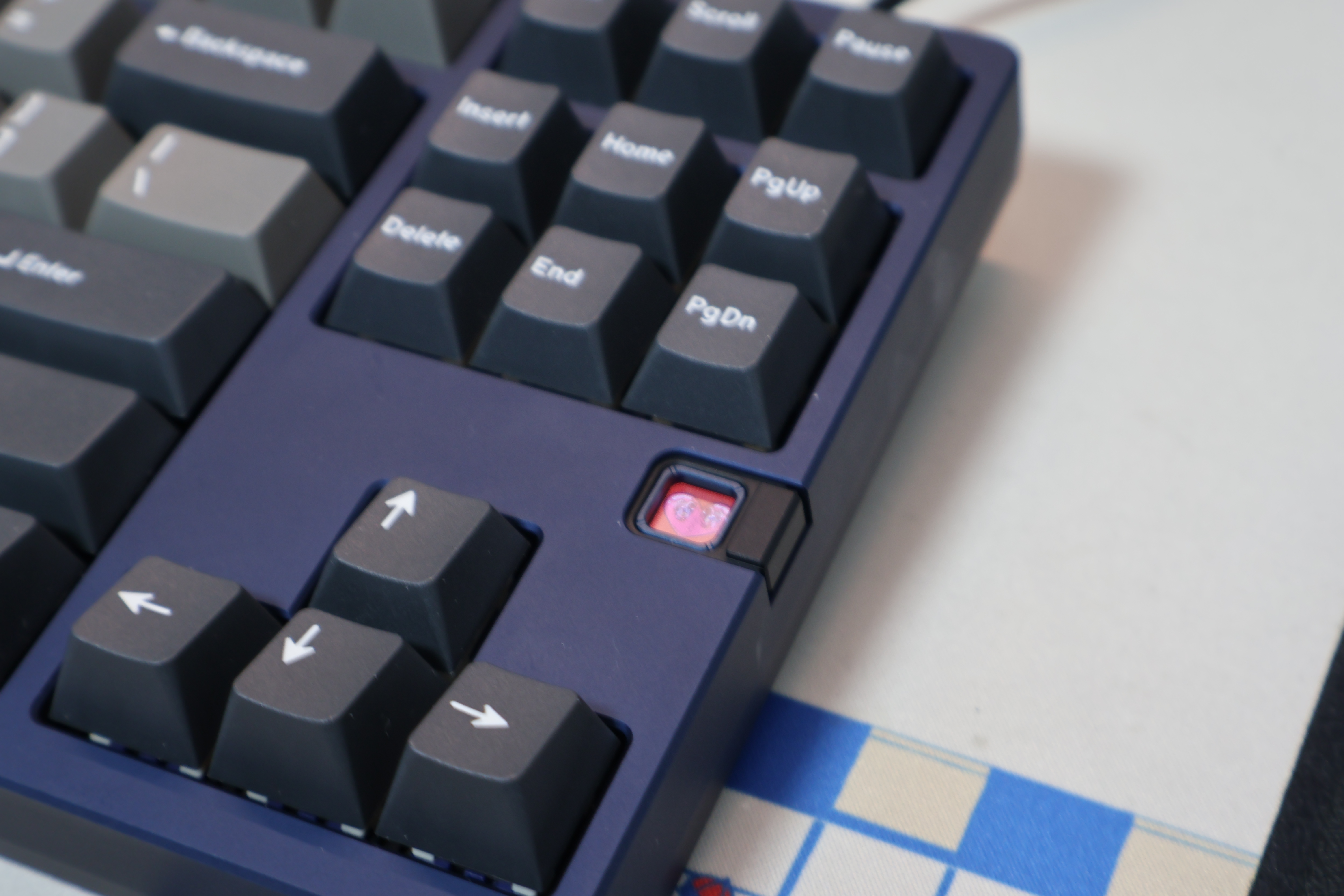 ラ*ロ様 Matrix 8XV3.0 GMK Redline Zaku 3構成 Matrix3.0 - zFrontier 装备前线
