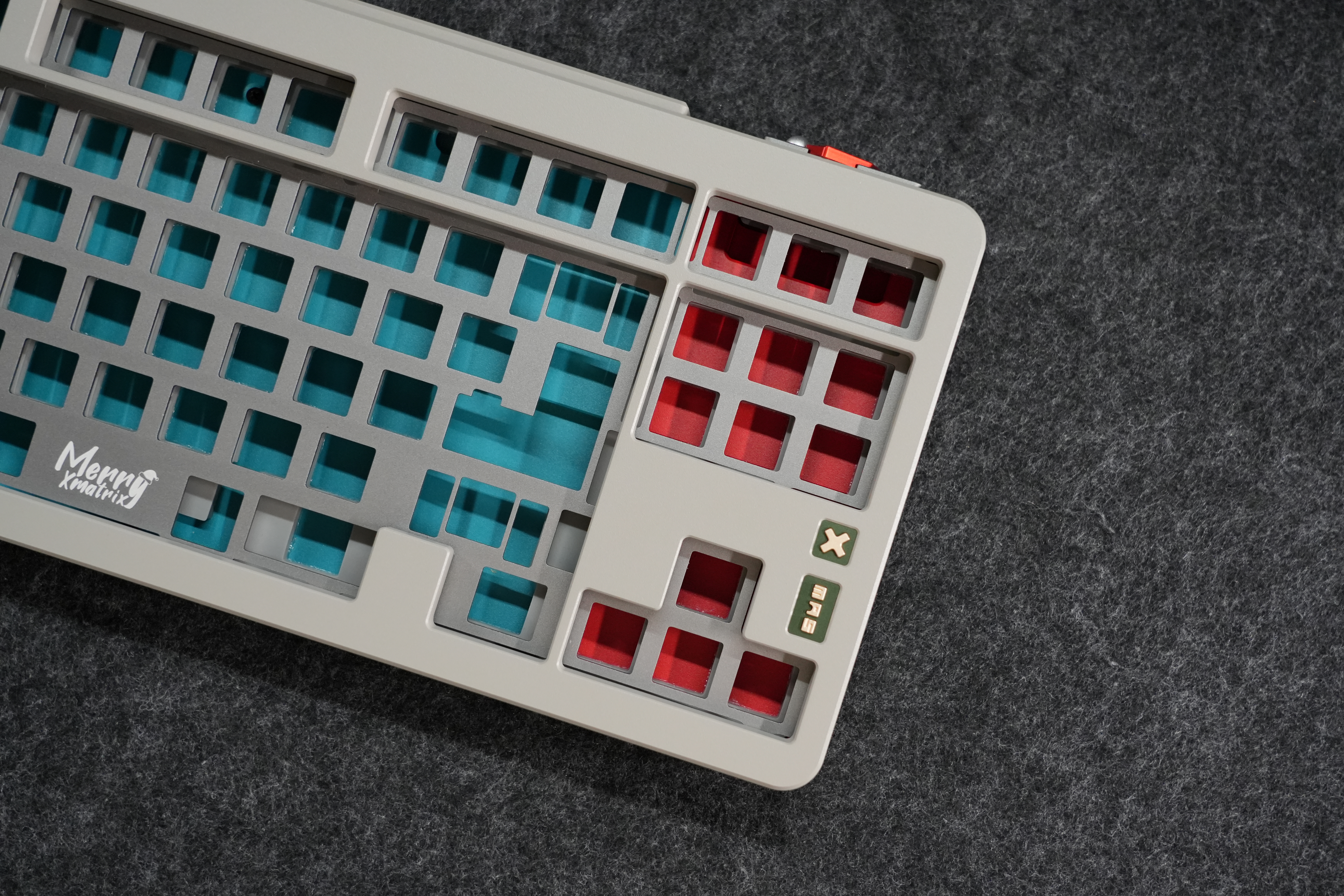 matrix圣诞盲盒 灰色 —— 圣诞圆梦