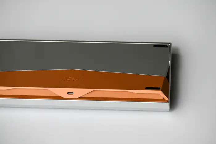 Haven60丨花蕊轴丨Gmk 魔剑丨恐怖俱乐部- zFrontier 装备前线