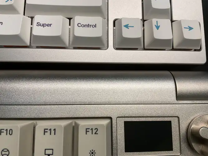 CHERRY MX8.3开箱体验- zFrontier 装备前线