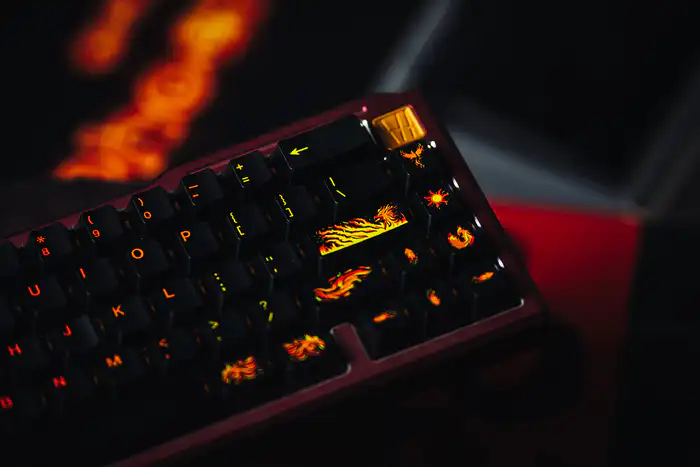 GMK CYL Phoenix 凤凰- zFrontier 装备前线