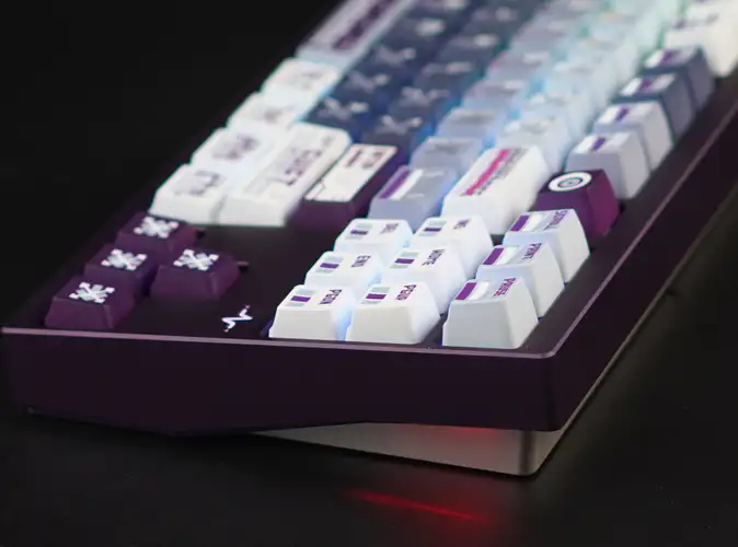 CAPXXX x WOB Crush80 Reboot重塑计划限- zFrontier 装备前线