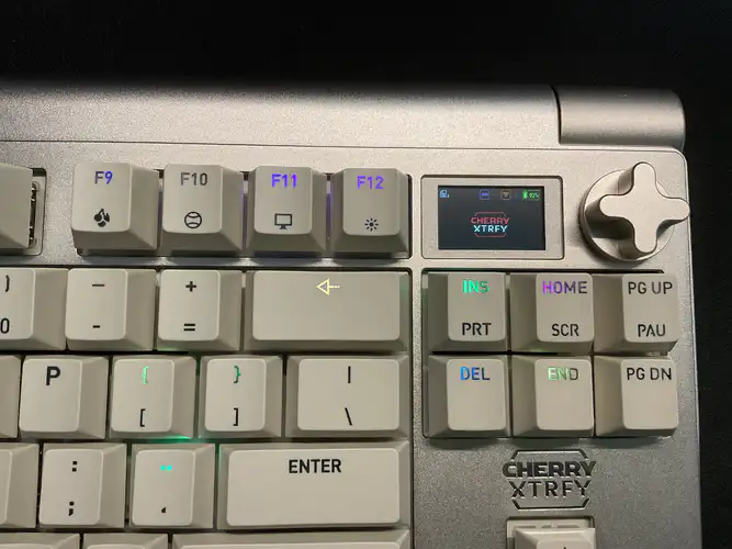 CHERRY MX8.3开箱体验- zFrontier 装备前线
