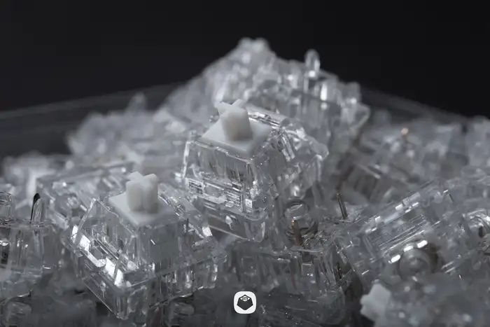 IC] 瑞雪轴：中频偏脆线性顺滑RGB拉满- zFrontier 装备前线