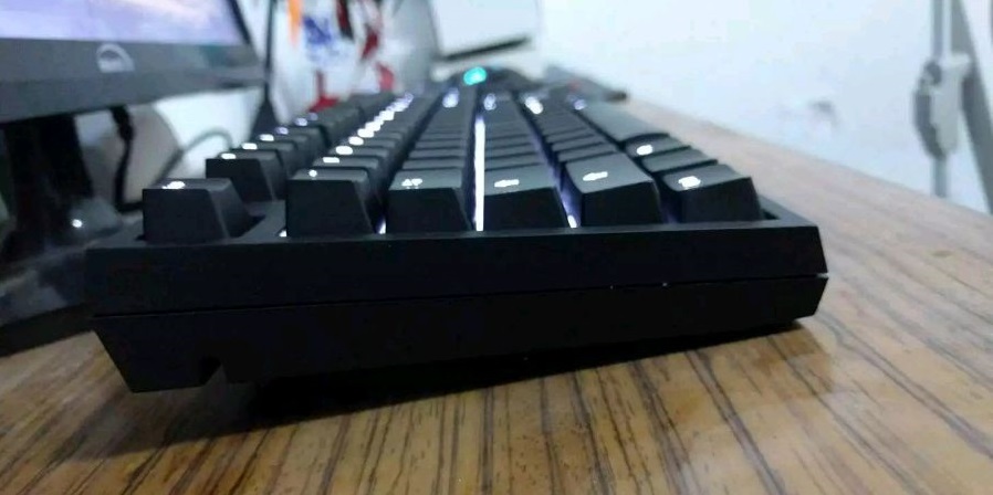 upload image