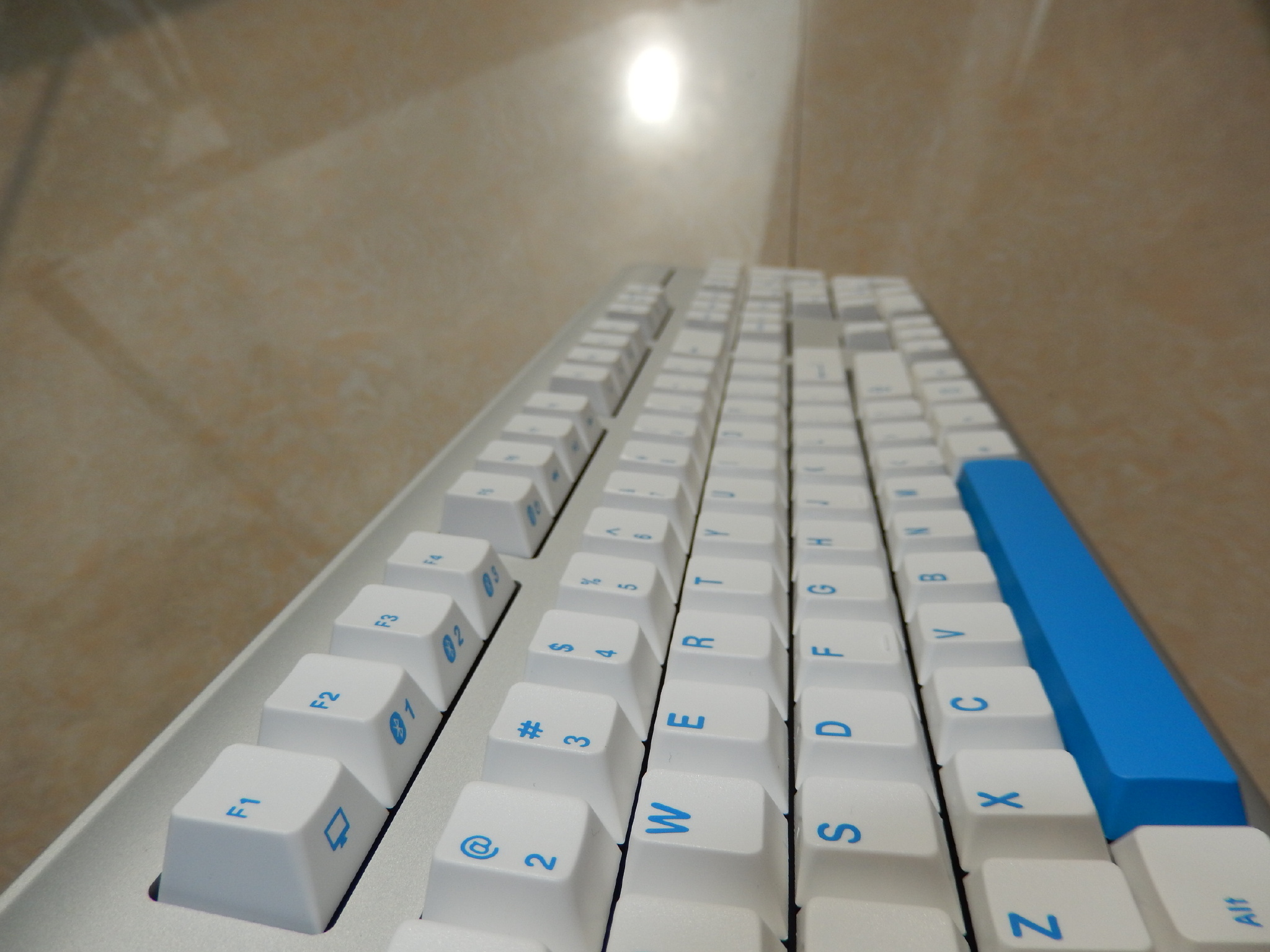 upload image
