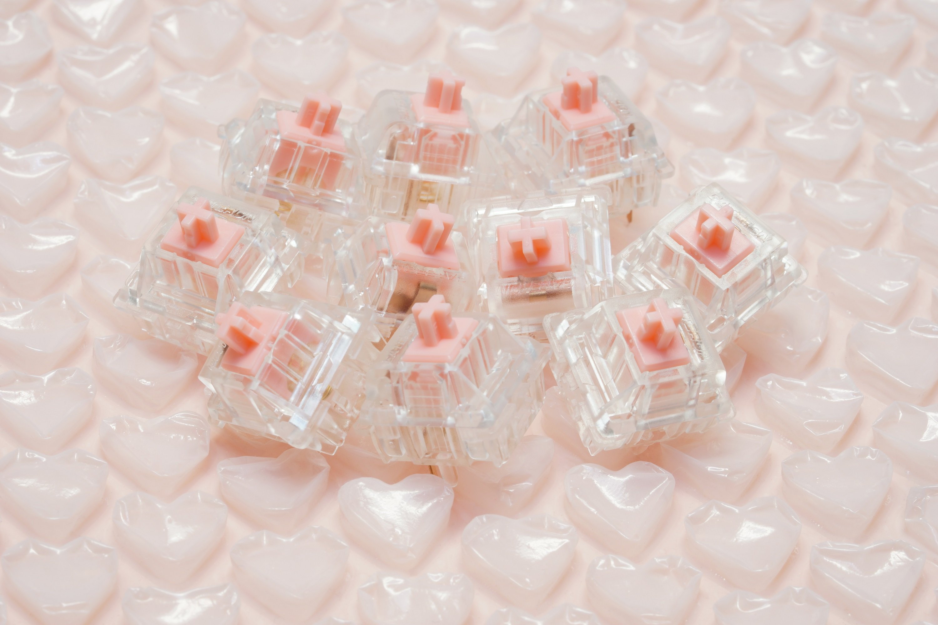 广受国内外发烧友欢迎的超高颜值轴体,由 zealpc 自主设计, gateron